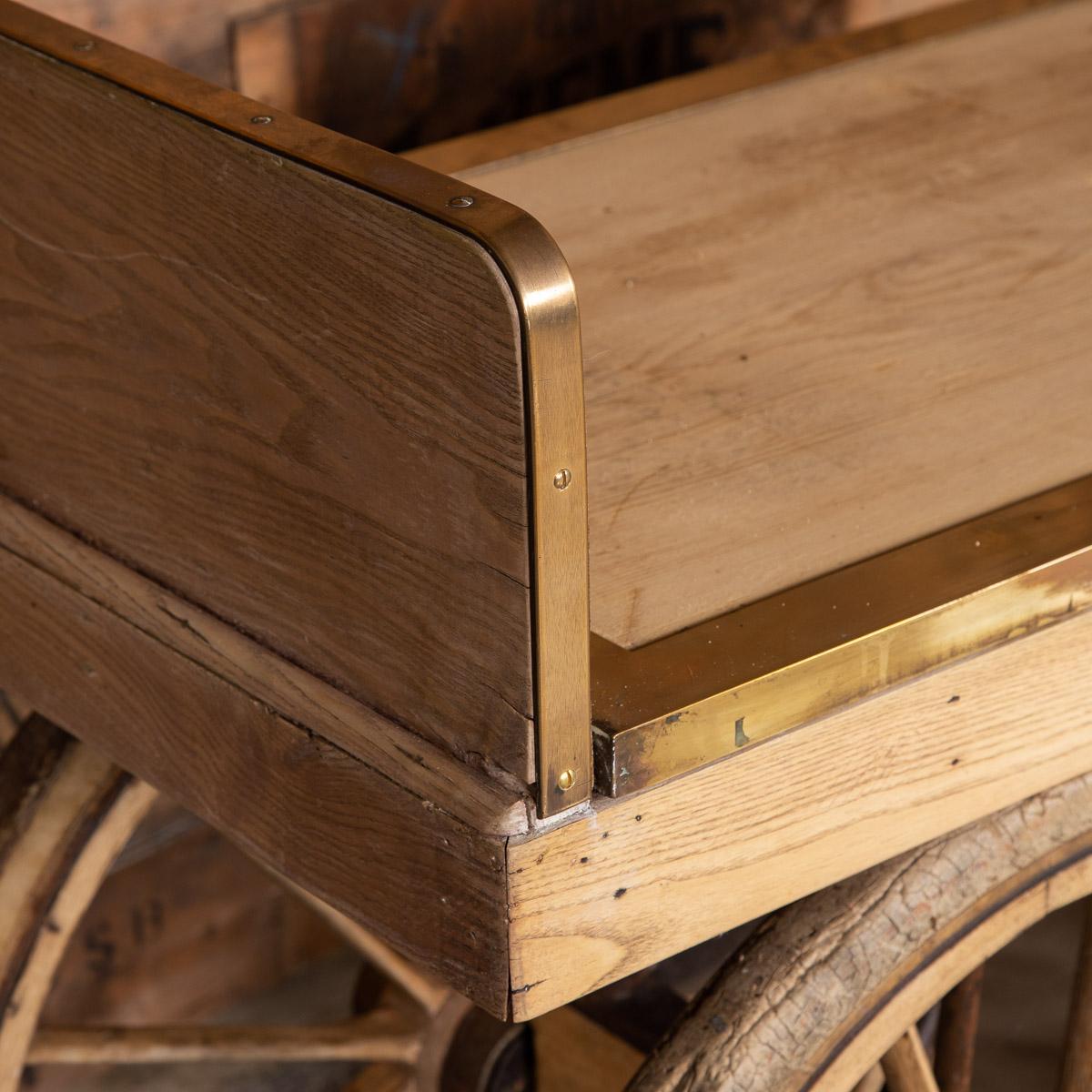 20th Century French Handcrafted Wooden Patisserie Cart, circa 1900 4