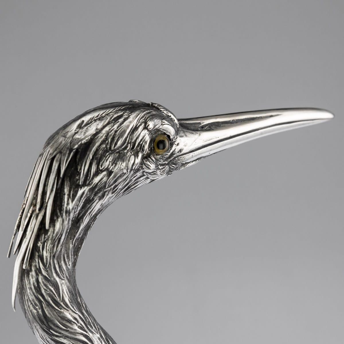 Figura ornamental de cigüeña alemana de plata maciza del siglo XX, Hanau, hacia 1900 en venta 4