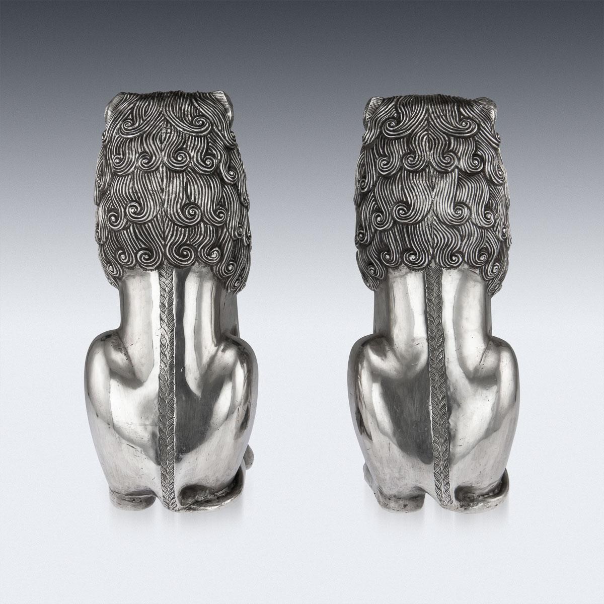 20th Century Indian Solid Silver Pair of Royal Throne Lion Figures, circa 1900 1