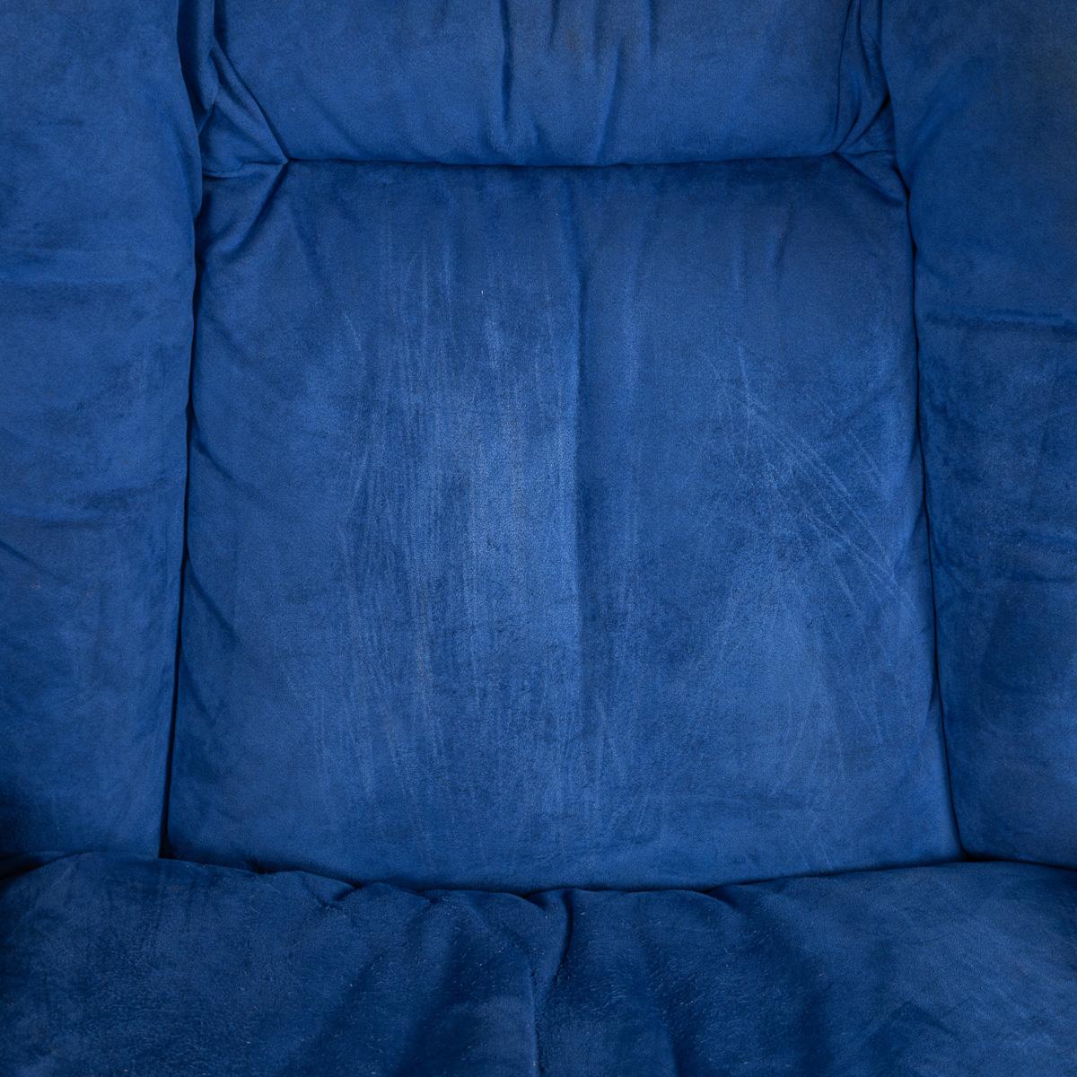 Coppia di poltrone reclinabili in pelle di alcantara blu del XX secolo di Cinova c1980 in vendita 11