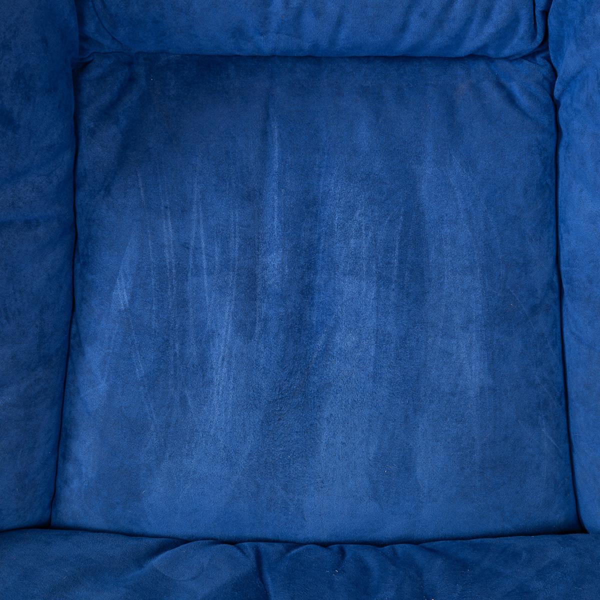 Coppia di poltrone reclinabili in pelle di alcantara blu del XX secolo di Cinova c1980 in vendita 13