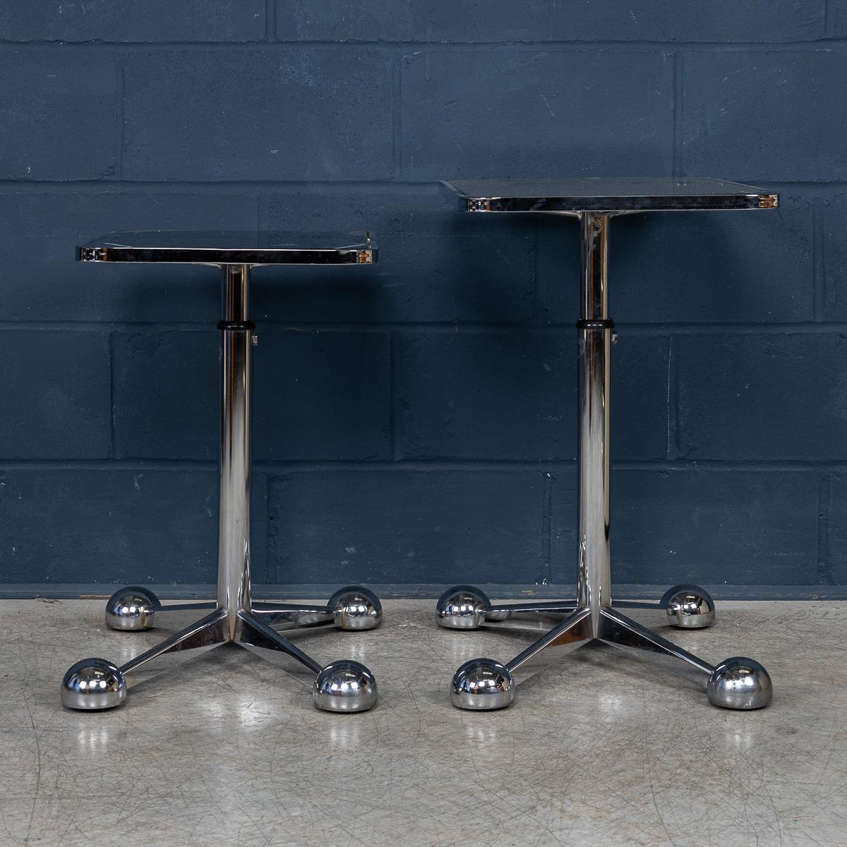 Metal 20thC Italian Pair Of Graduated Telescopic Tables By Arredamenti Allegri c.1970 For Sale