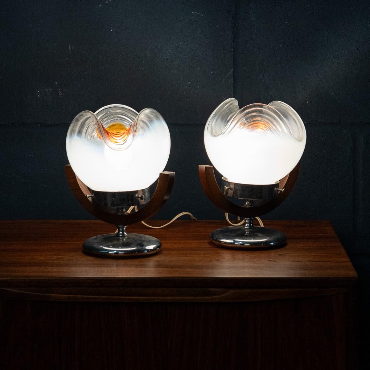 20thC Italian Pair Of Side Table Lamps By Gaetano Sciolari For Mazzega c.1970 In Good Condition In Royal Tunbridge Wells, Kent