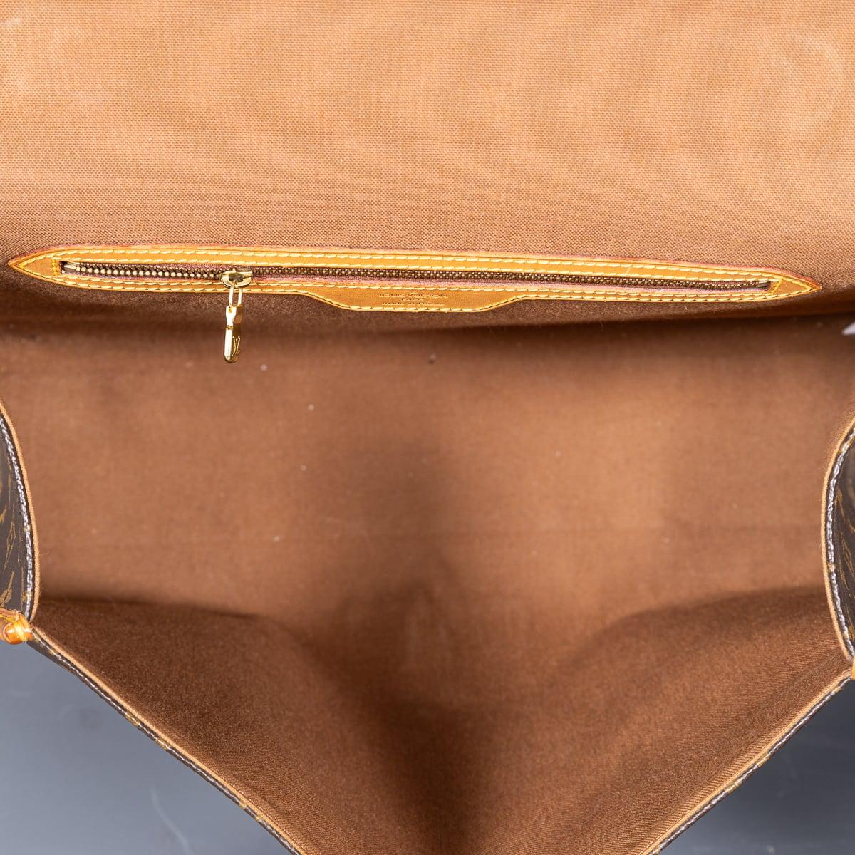 Sac à main Louis Vuitton du 20e siècle en toile Monogram, fabriqué en France vers 1990 en vente 7