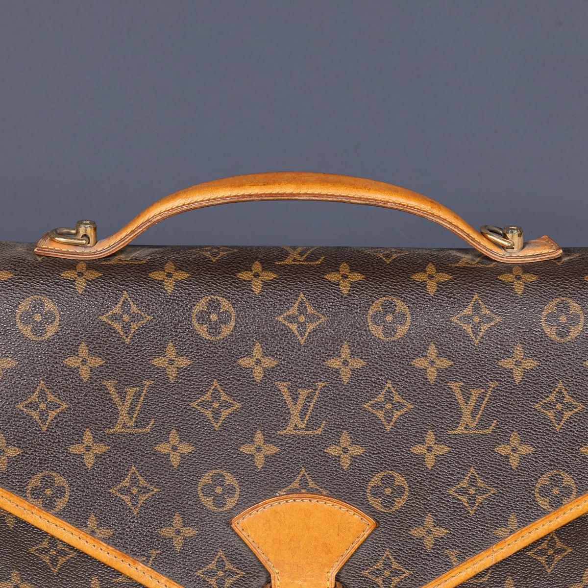 Laiton Sac à main Louis Vuitton du 20e siècle en toile Monogram, fabriqué en France vers 1990 en vente