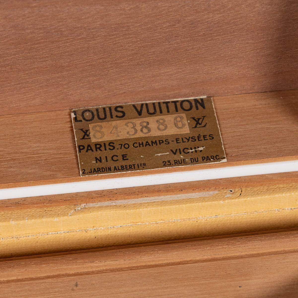 20thC Louis Vuitton Hat Case In Monogram Canvas, Converted Into A Humidor c.1950 For Sale 4
