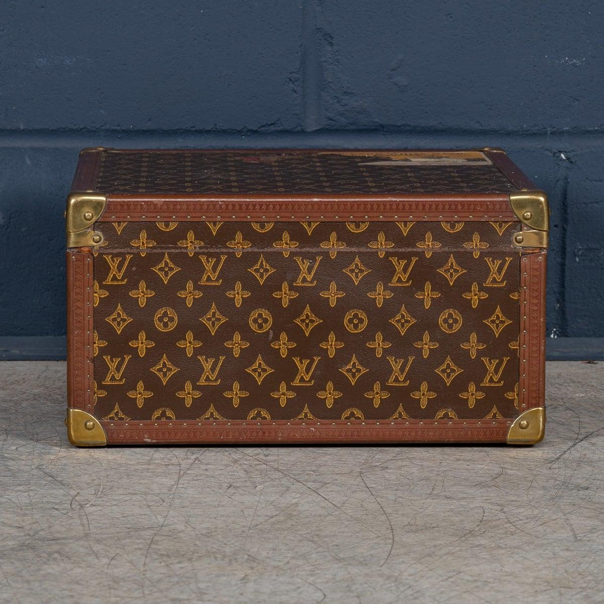 20thC Louis Vuitton Hat Case In Monogram Canvas, Converted Into A Humidor c.1950 In Good Condition For Sale In Royal Tunbridge Wells, Kent