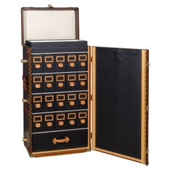 20. Jahrhundert Louis Vuitton "Lily Pons" Show Trunk in Monogram Canvas, Frankreich um 1930