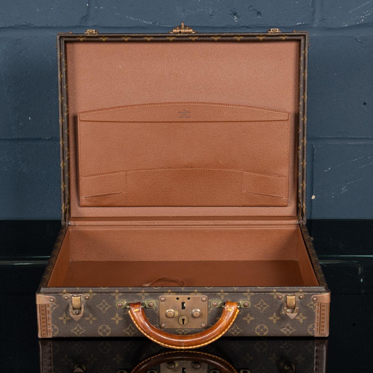 20thC Louis Vuitton Presidential Briefcase In Monogram Canvas, France c.1980 For Sale 3
