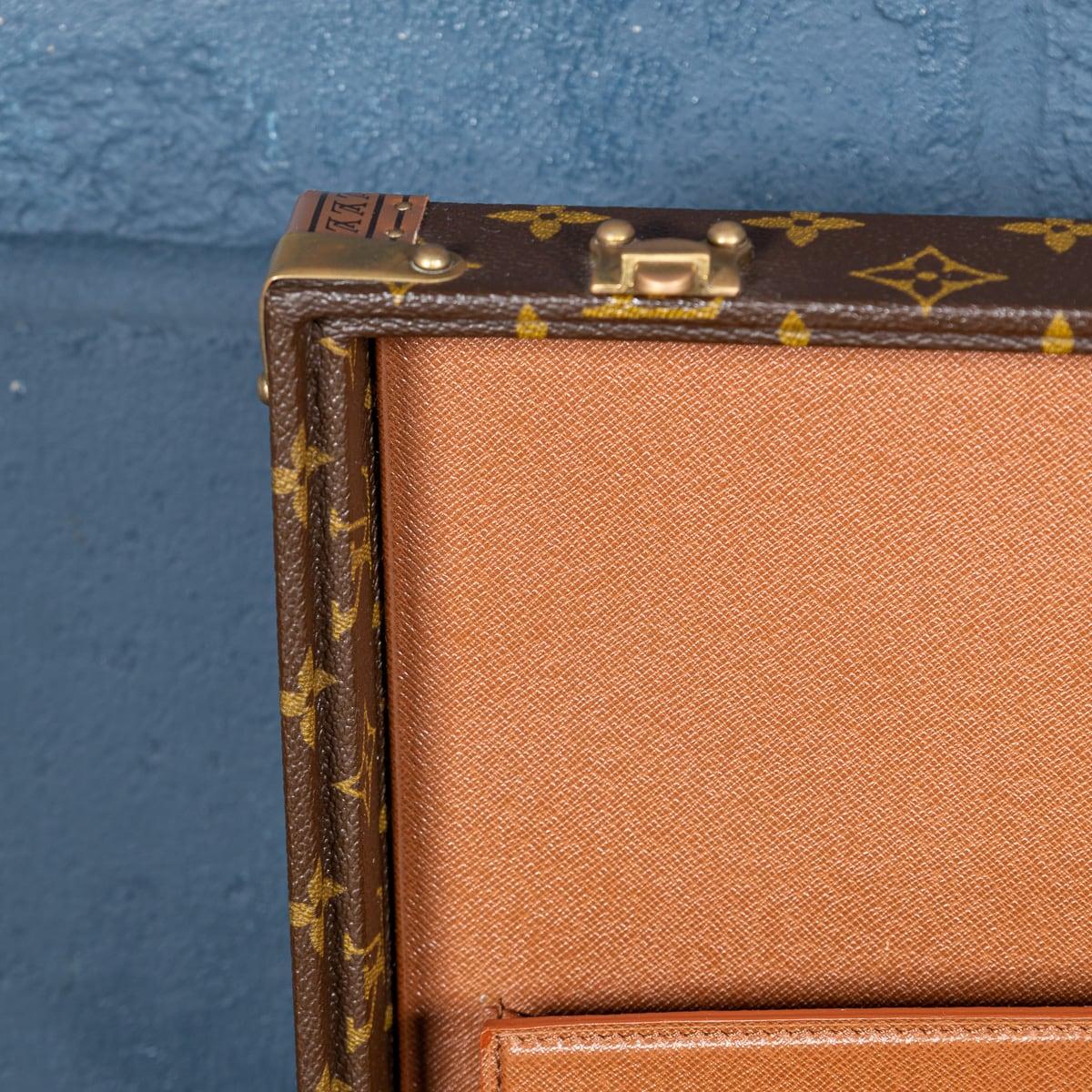 20thC Louis Vuitton Presidential Briefcase In Monogram Canvas, France c.1980 For Sale 7
