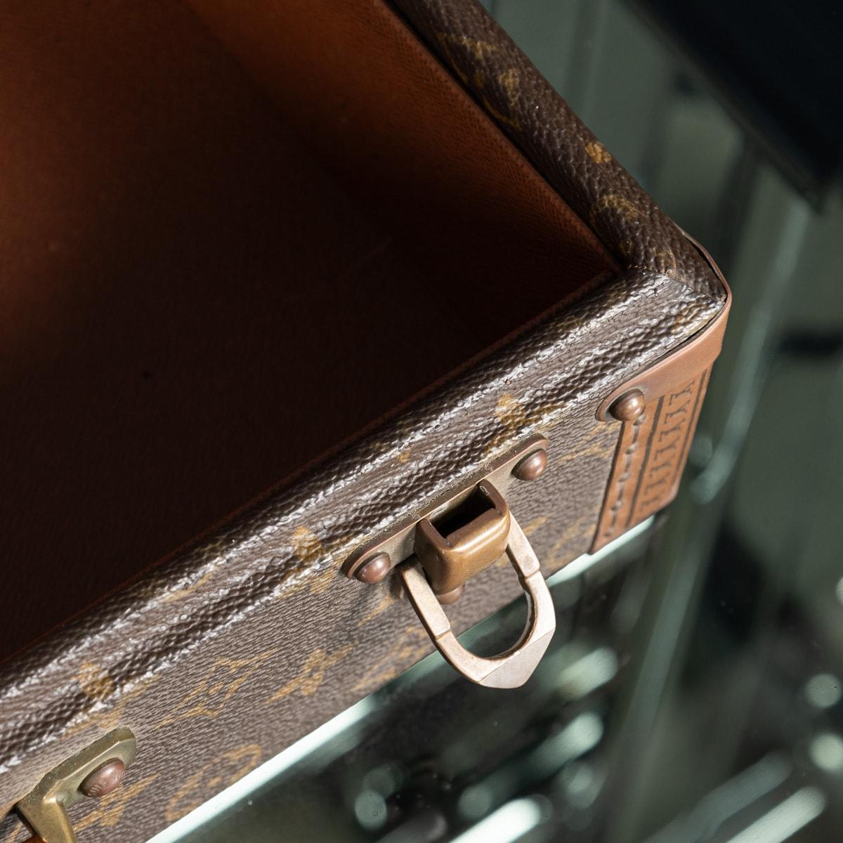 20thC Louis Vuitton Presidential Briefcase In Monogram Canvas, France c.1980 For Sale 8