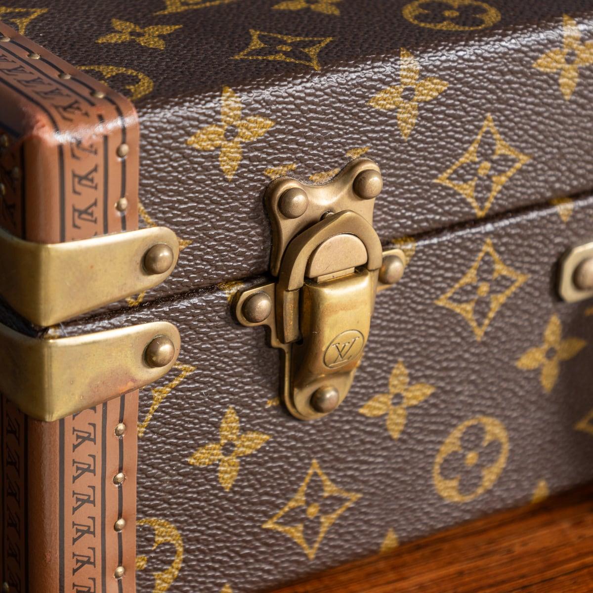20thC Louis Vuitton Presidential Briefcase In Monogram Canvas, France c.1980 For Sale 9