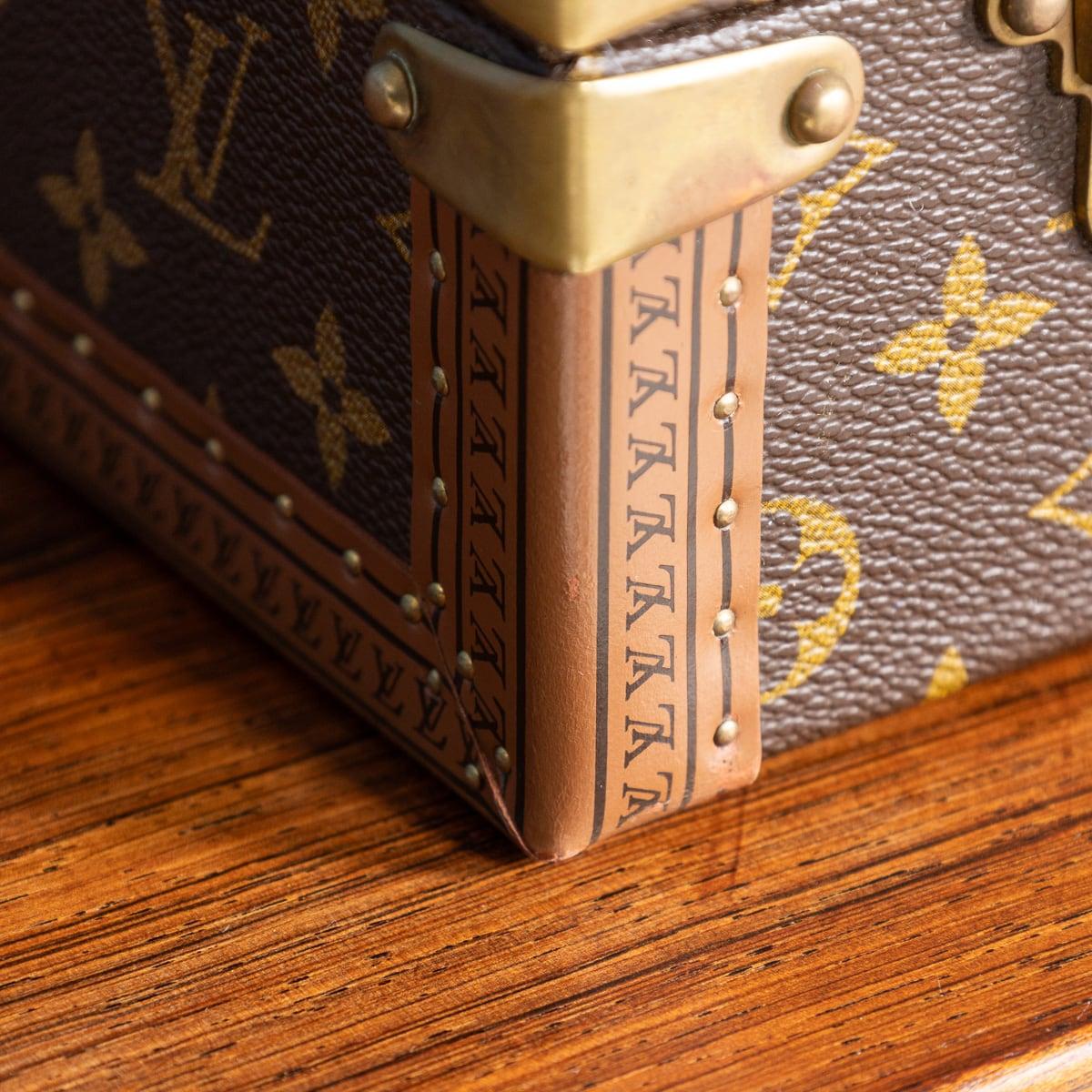 20thC Louis Vuitton Presidential Briefcase In Monogram Canvas, France c.1980 For Sale 11