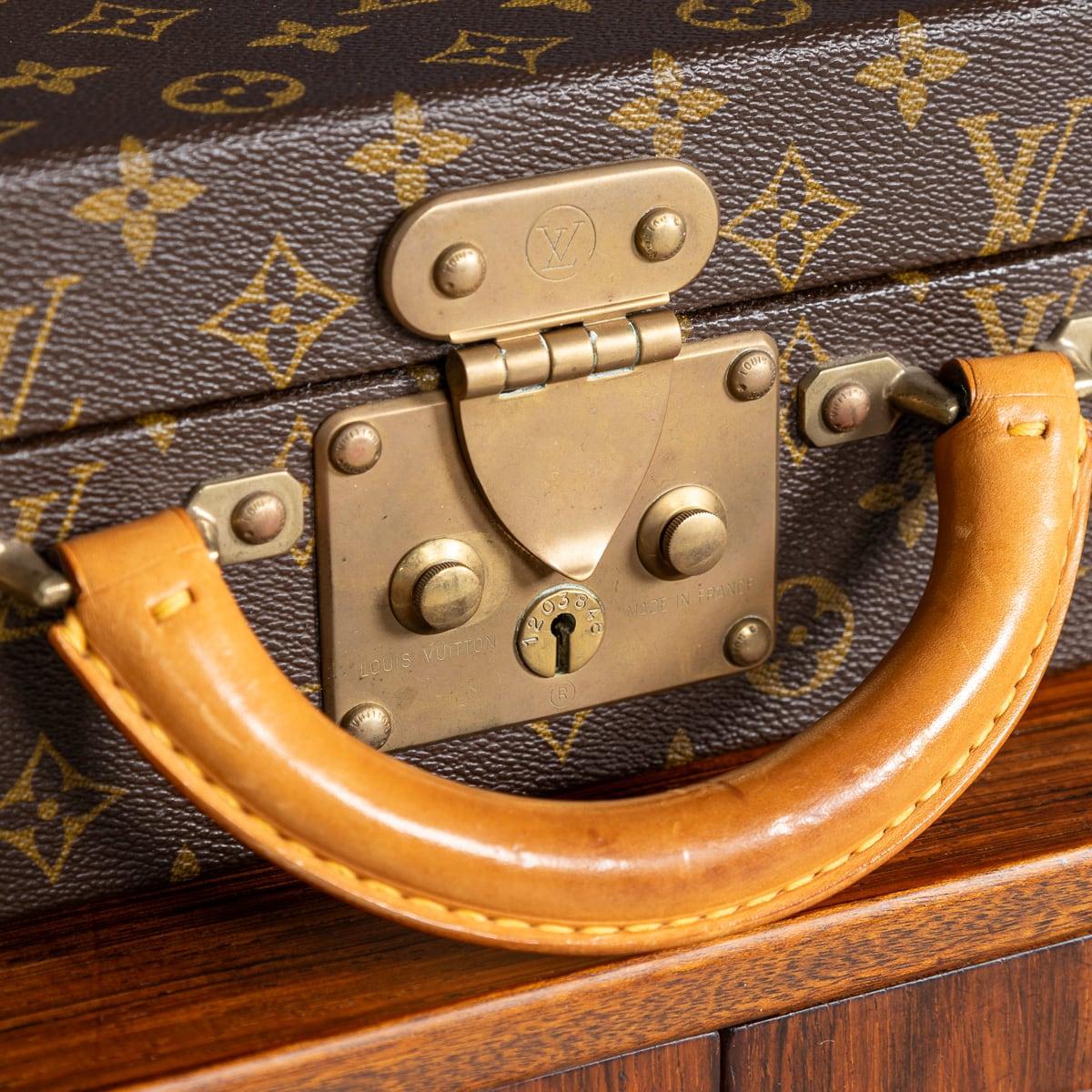 20thC Louis Vuitton Presidential Briefcase In Monogram Canvas, France c.1980 For Sale 12