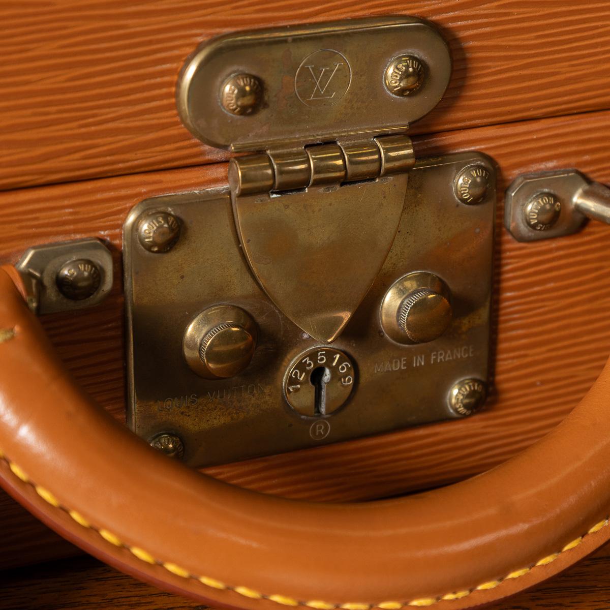 20thC Louis Vuitton Präsidentschafts Aktentasche In Orange Epi Leder, Made In France im Angebot 6