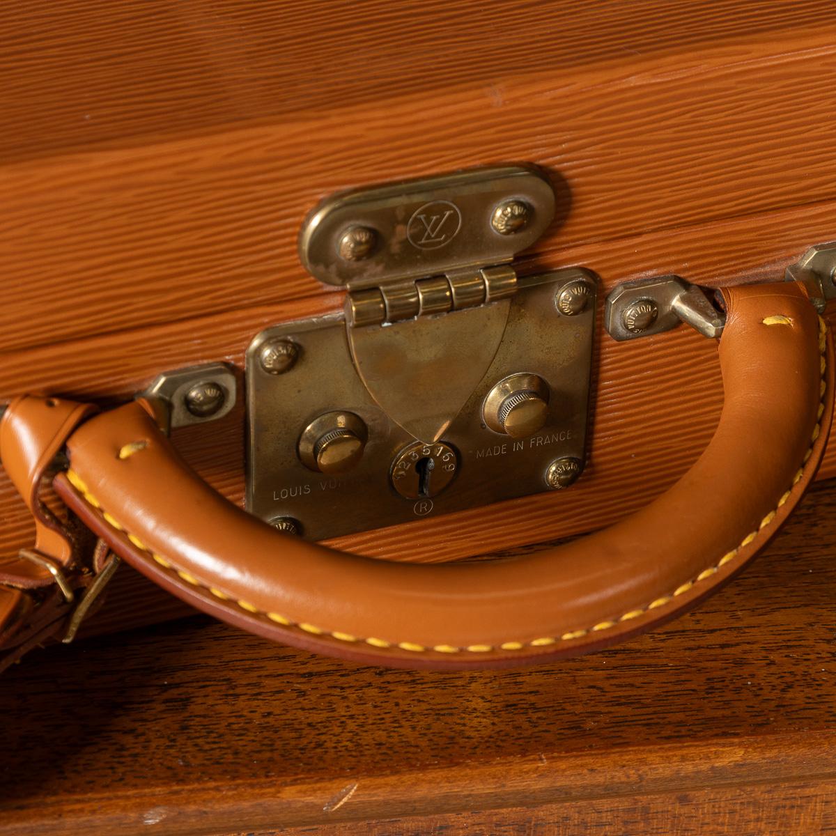 20thC Louis Vuitton Präsidentschafts Aktentasche In Orange Epi Leder, Made In France im Angebot 8
