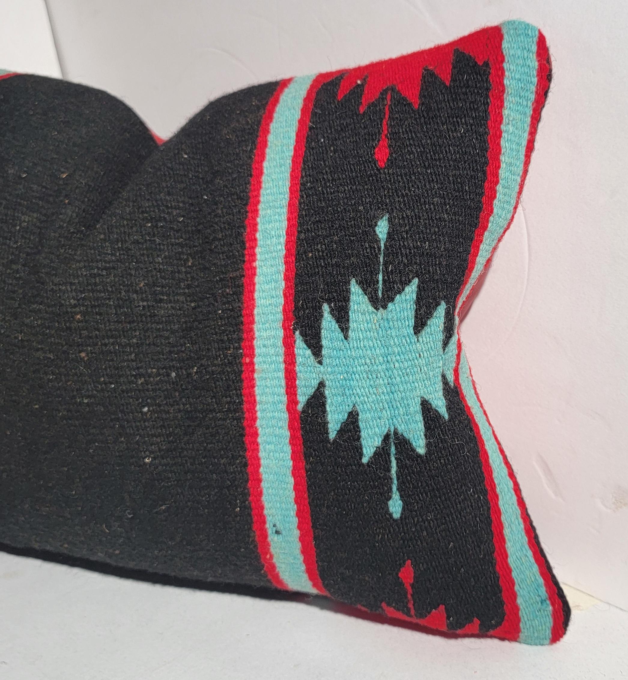Stile Adirondack Cuscino a tessitura indiana Navajo 20Thc con retro in pelle in vendita