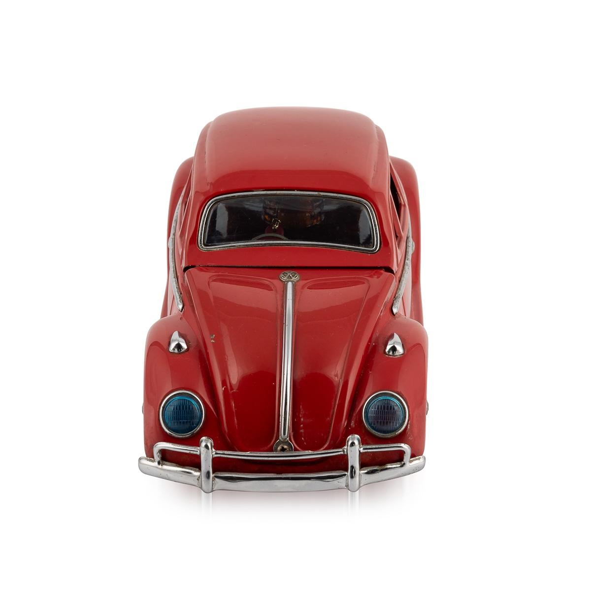Métal A.I.C. Coccinelle, modèle de fantaisie du 20e siècle, avec carafe et verres à liqueur cachés, c.1950 en vente