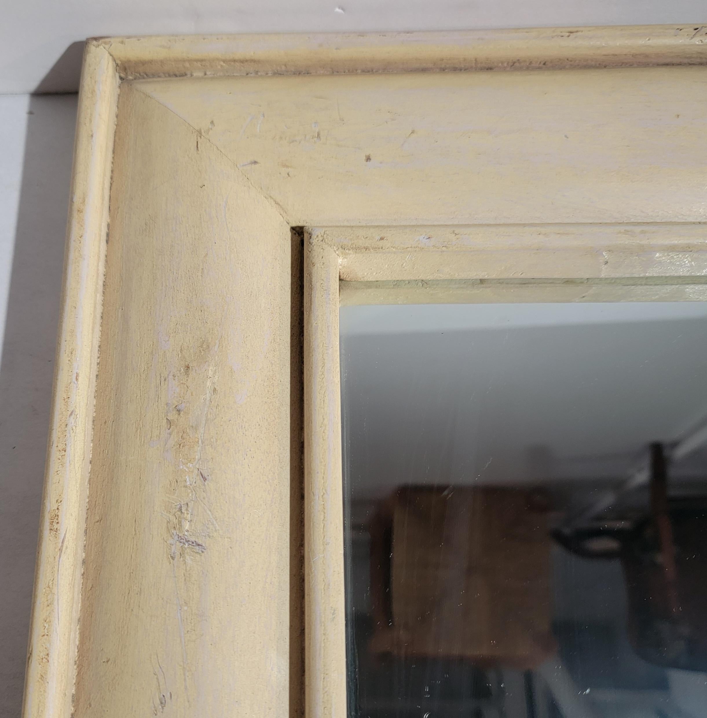 Peint à la main 20Thc Original Cream  Miroir peint en vente