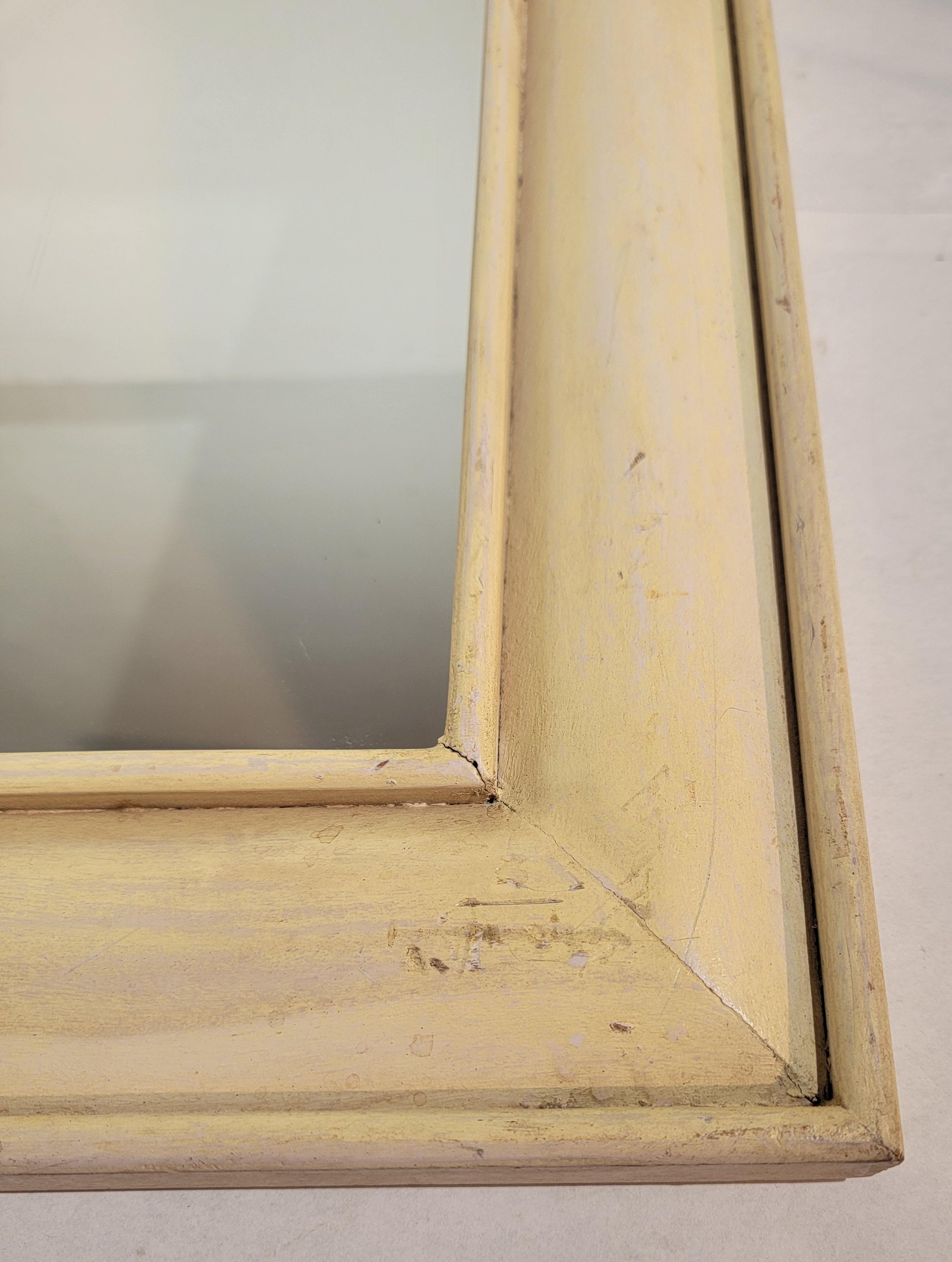 20ième siècle 20Thc Original Cream  Miroir peint en vente