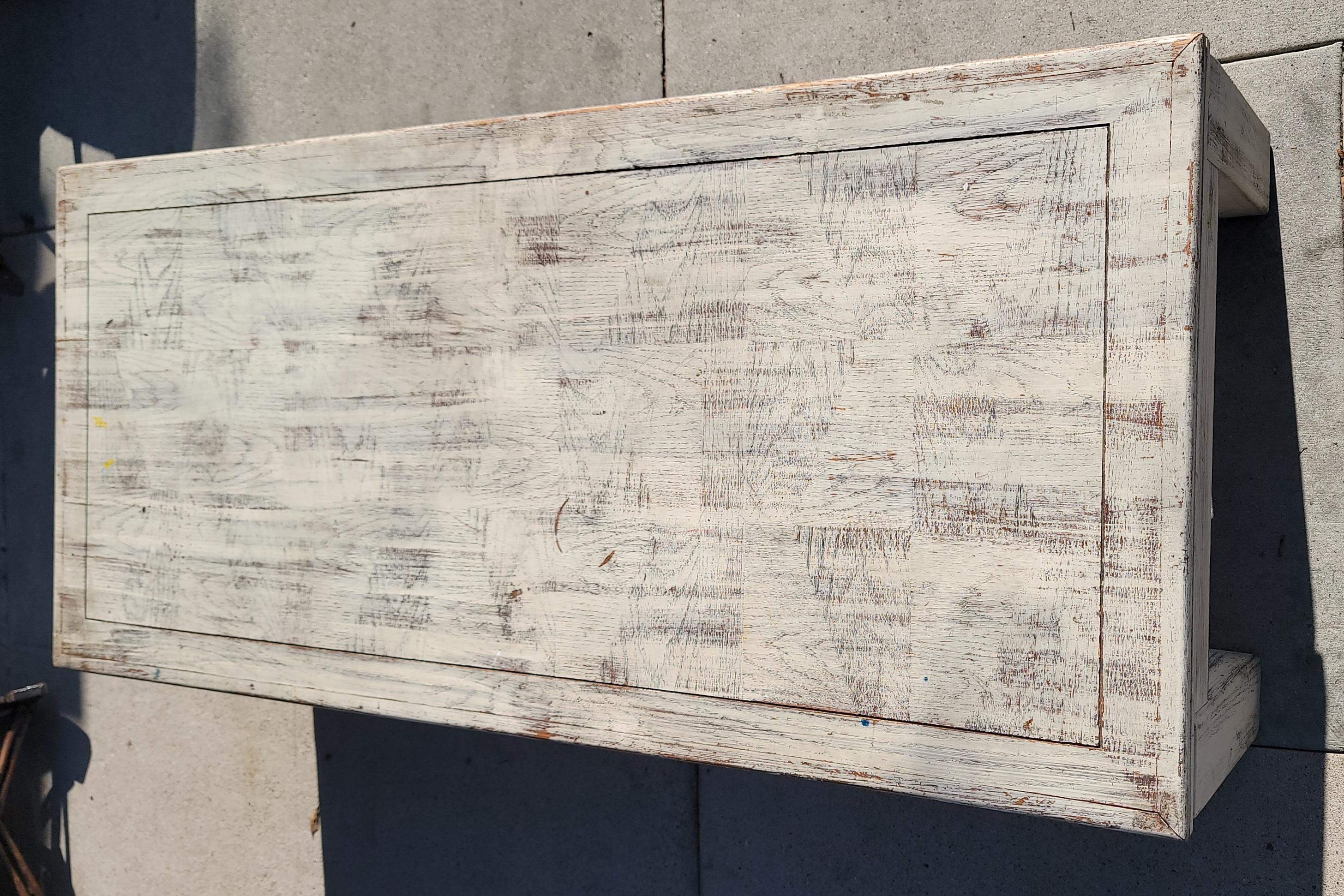 20 Whiting Table basse originale peinte en blanc Bon état - En vente à Los Angeles, CA