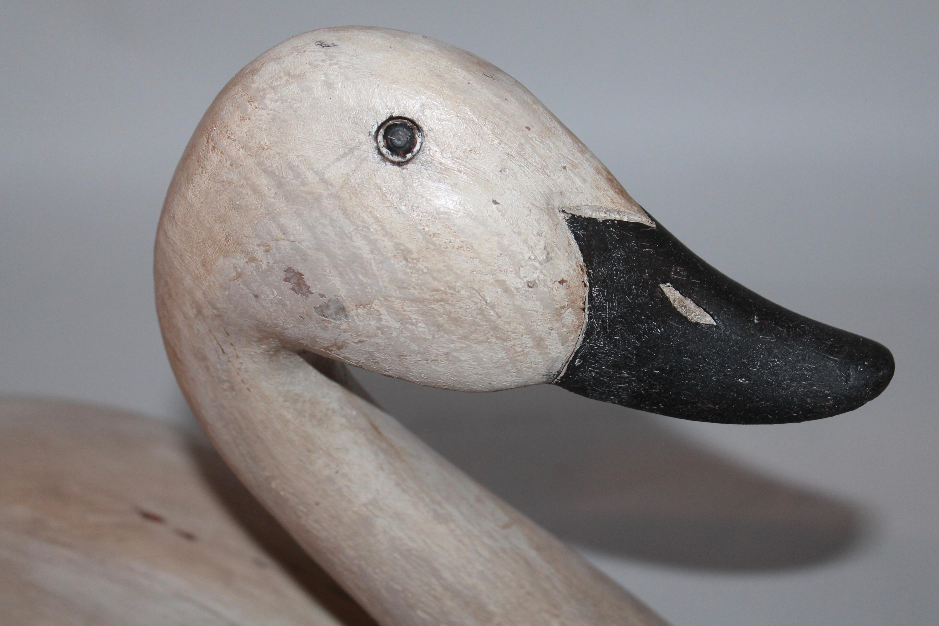 Hand-Crafted 20th Century Original White Painted Hand Carved Canadian Goose For Sale