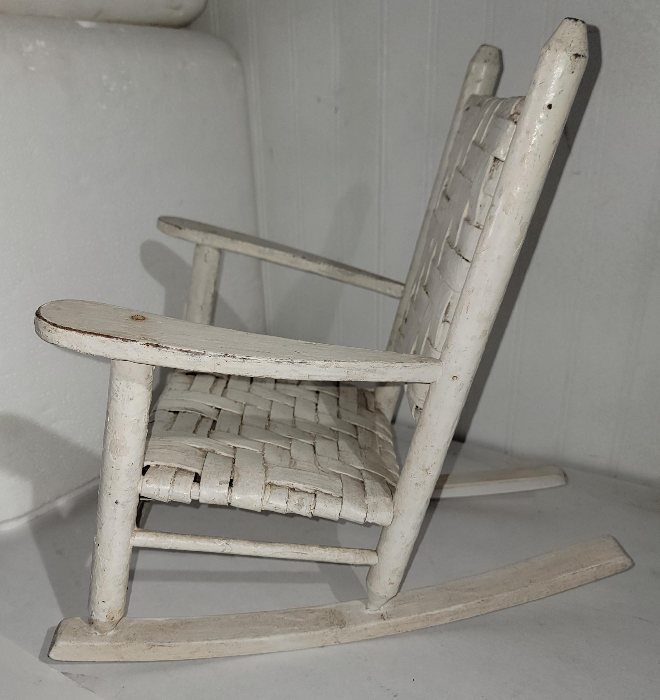 20Thc  Painted Child's Toy  Rocking Chair In Good Condition In Los Angeles, CA