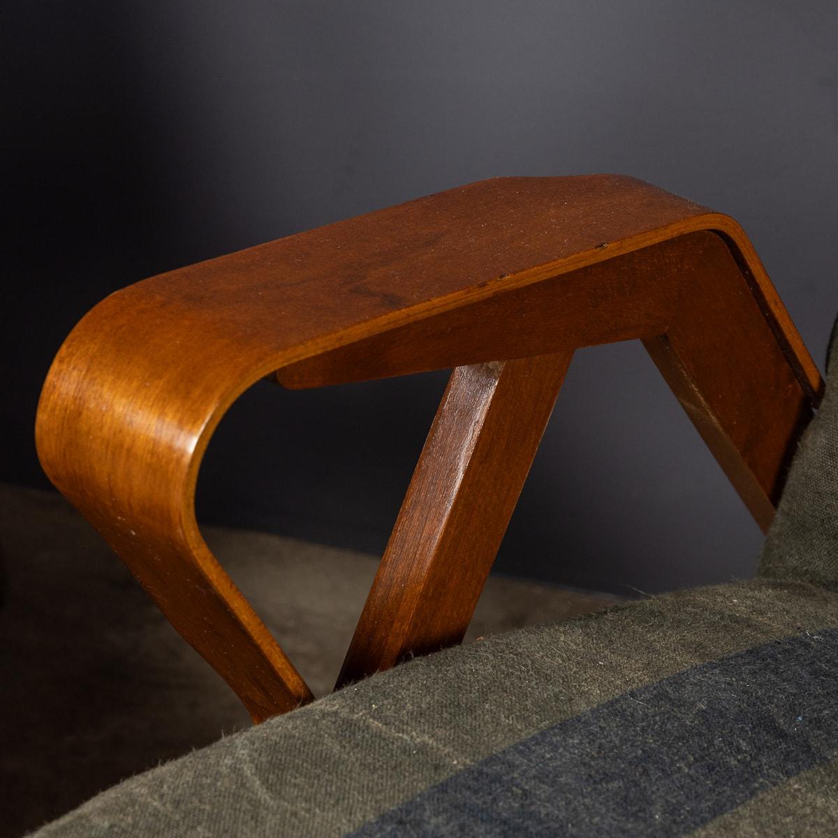 20thC Pair Of Czech Bentwood Armchairs By Frantisek Jirak For Tatra c.1960 11
