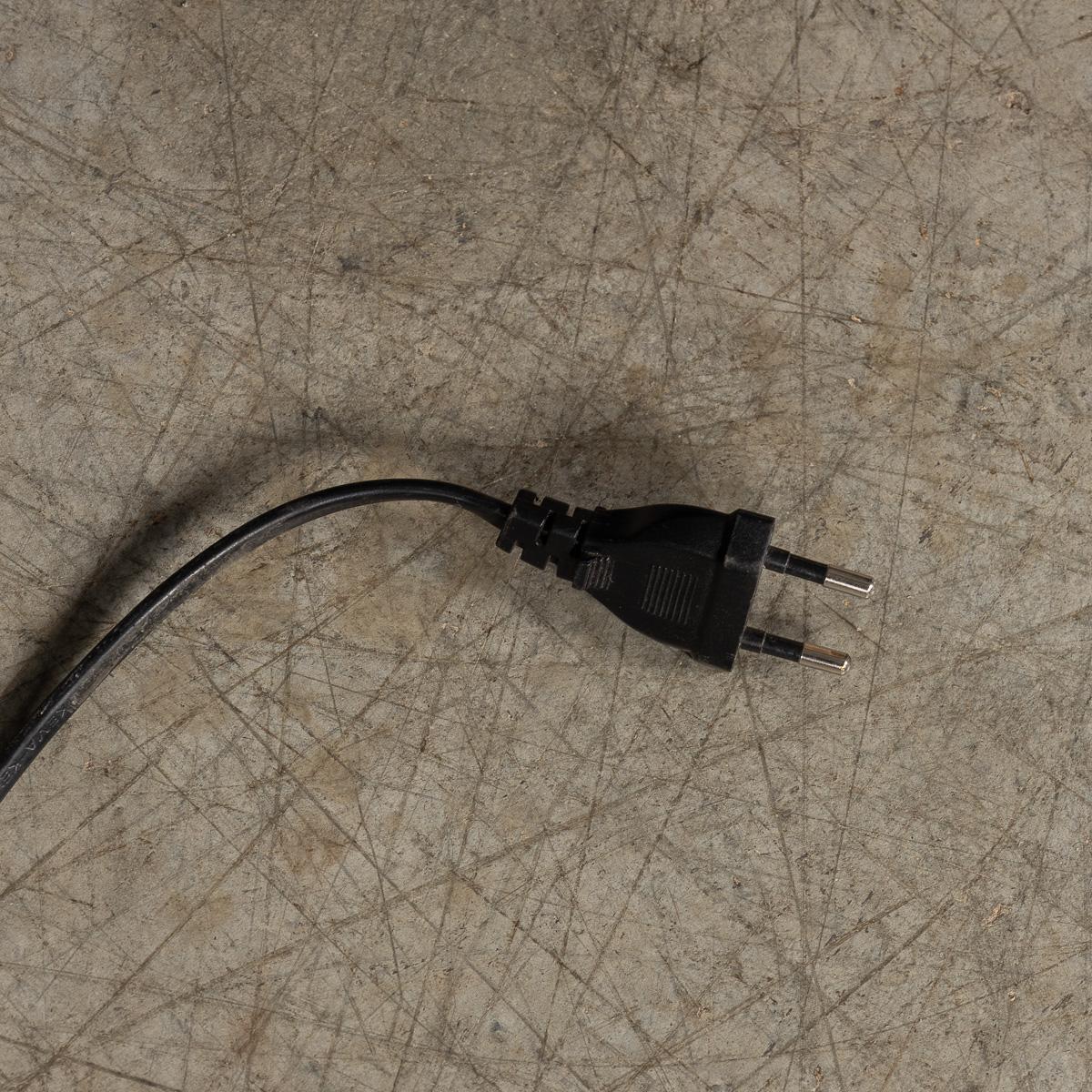 Paire de lampadaires italiens AT&T du 20e siècle par Guglielmo Berchicci pour Kundalini en vente 6