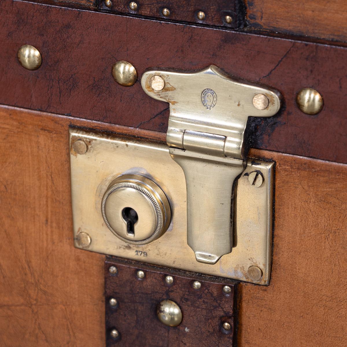 20thC Pair Of Leather Clad English Army / Navy Style Trunks For Sale 9