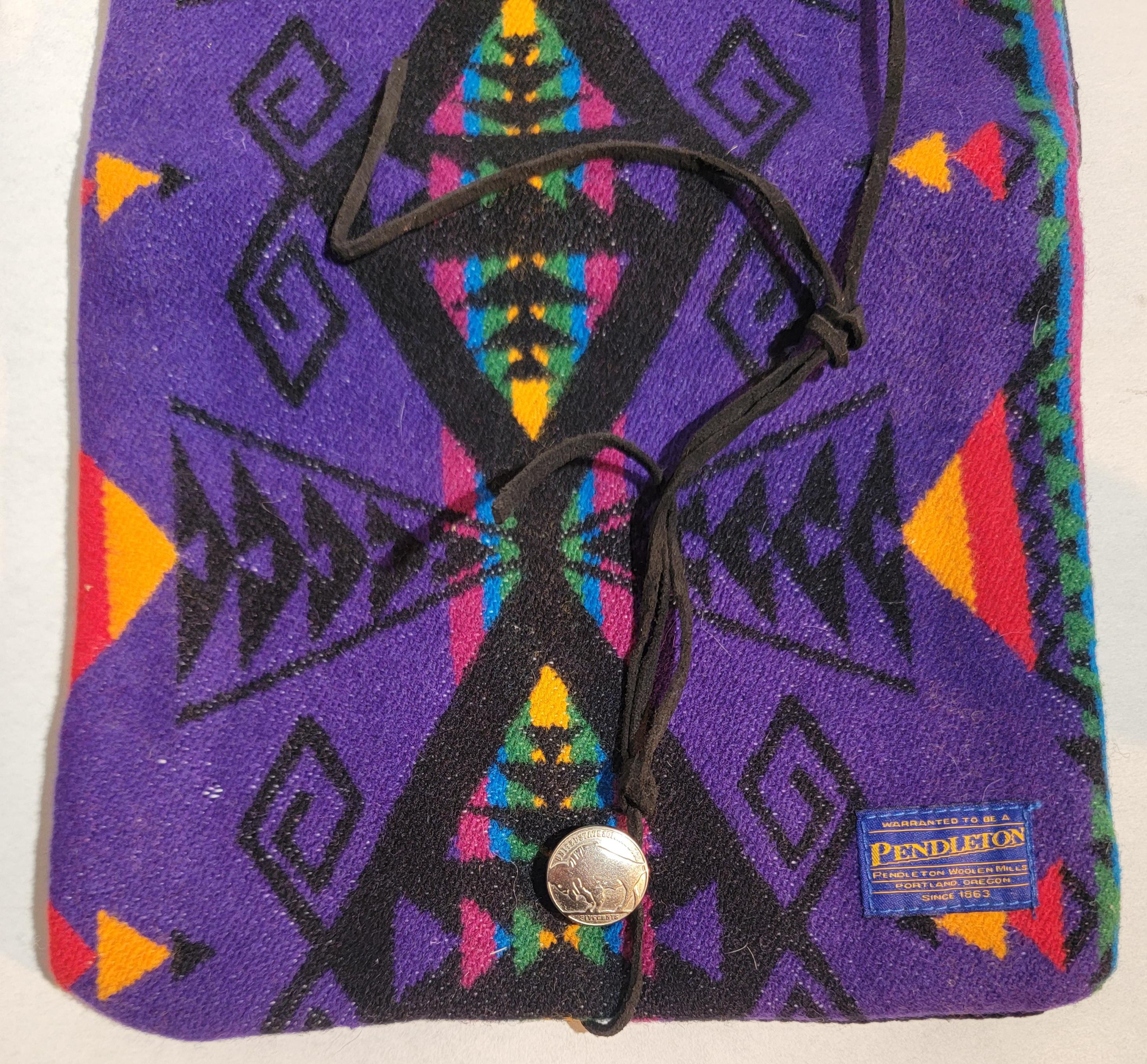 These amazing Pendleton Jewelry bags are in amazing as found condition.They have leather ties & vintage Indian head button closures.