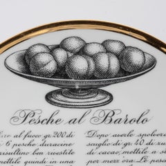 20. Jahrhundert Satz von vier "Rezepttellern" von Fornasetti, im Auftrag von Fiat um 1950