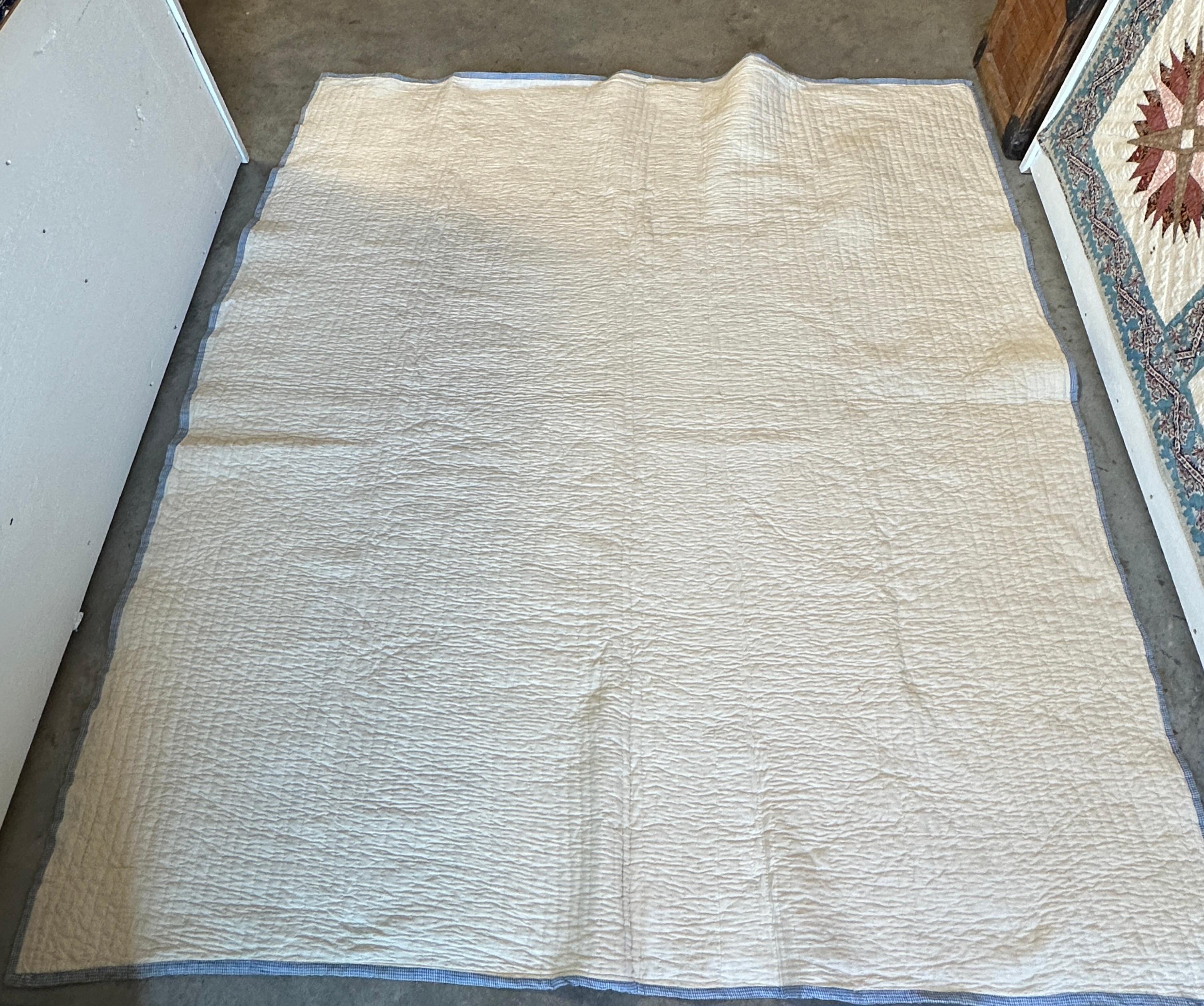 Hand-Crafted 20Thc Small Pieced Patchwork Quilt For Sale