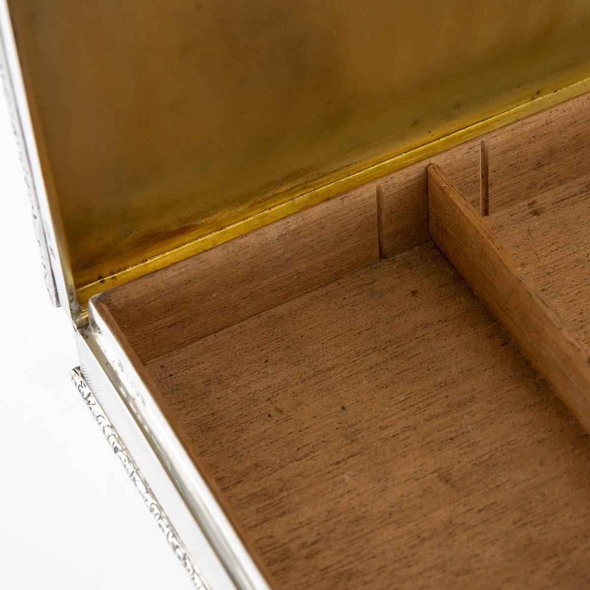 20th Century Solid Silver Cigar Box by Richard Comyns, circa 1960 9