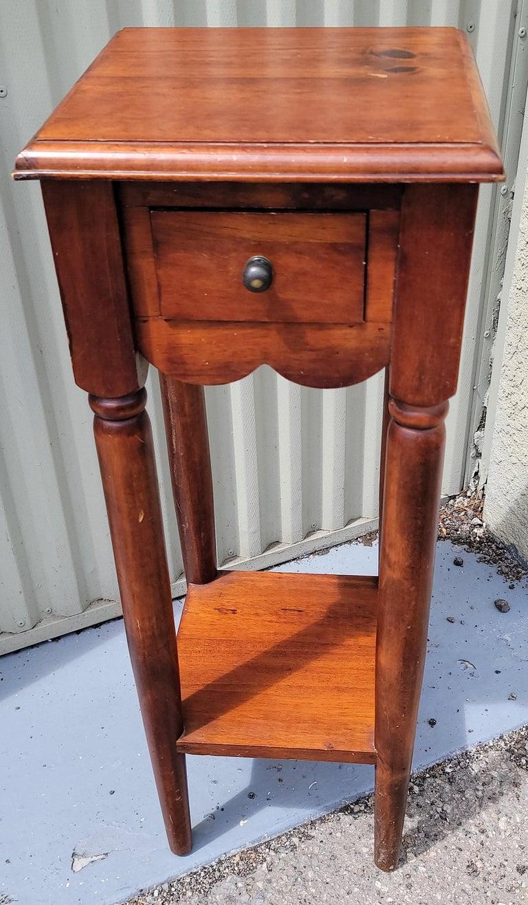 This fine example of Americana small,sweet side table or one drawer stand is in fine condition.Comes to us from a private collection in Santa Barbara.