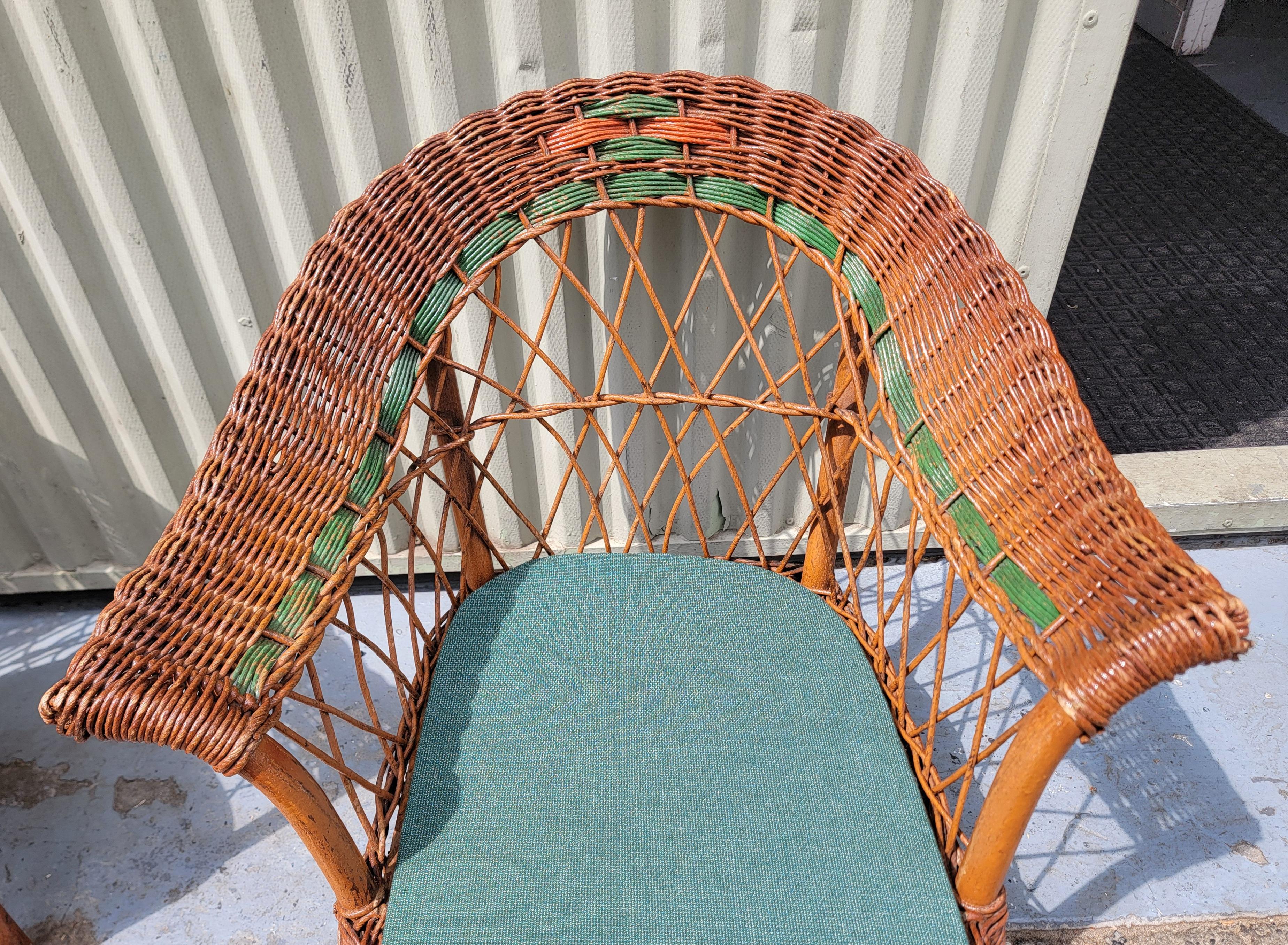 20Thc  Child & Child en osier  Bar Harbor Ensemble canapé, chaise et chaise berçante en vente 3