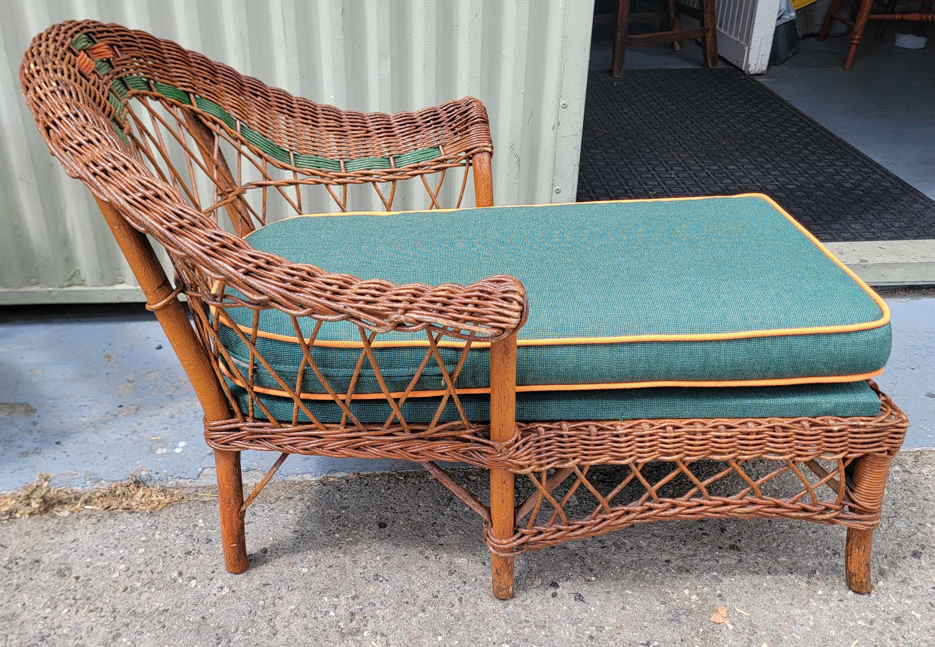 20Thc  Child & Child en osier  Bar Harbor Ensemble canapé, chaise et chaise berçante en vente 4