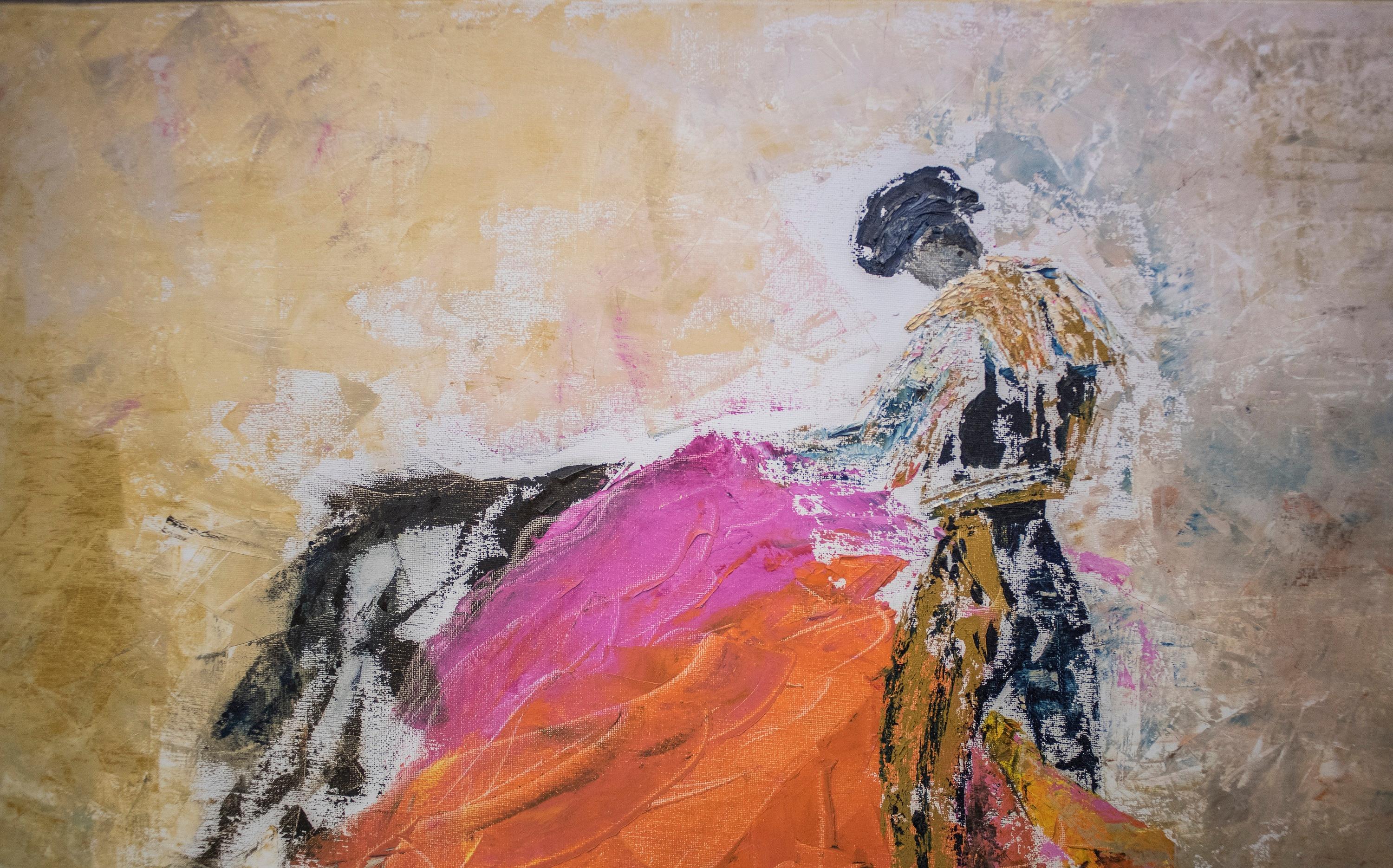 Amazing expresionist style Spanish oil on canvas, depicting a bullfighter toreando in the square. Extraordinary the cloak in pink and orange tones of long and dense stroke of spatula.
Of great plasticity and movement, it gathers the passion and the