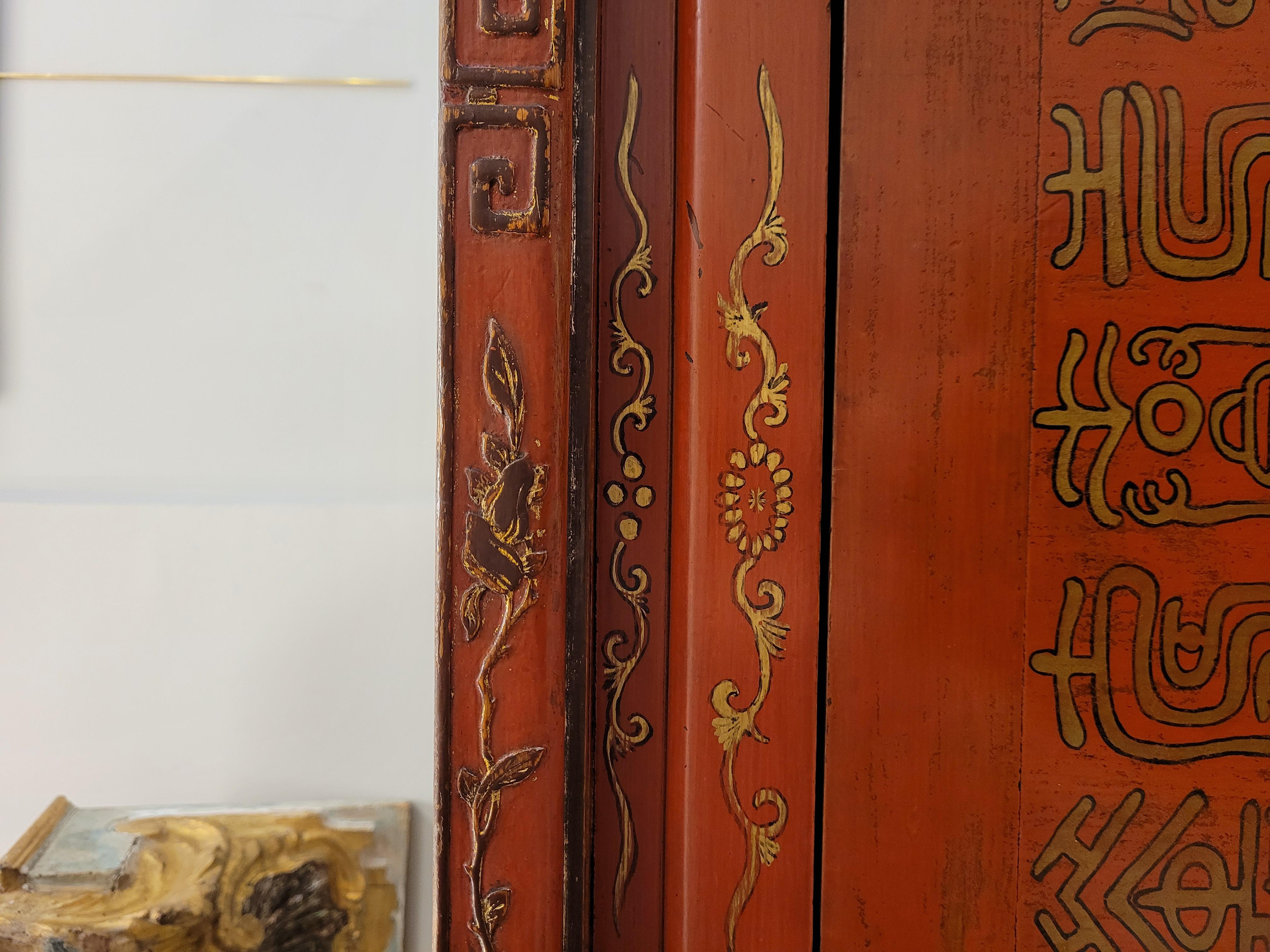 20th Century, Red Lacquered Wardrobe, Cupboard Chinese 7