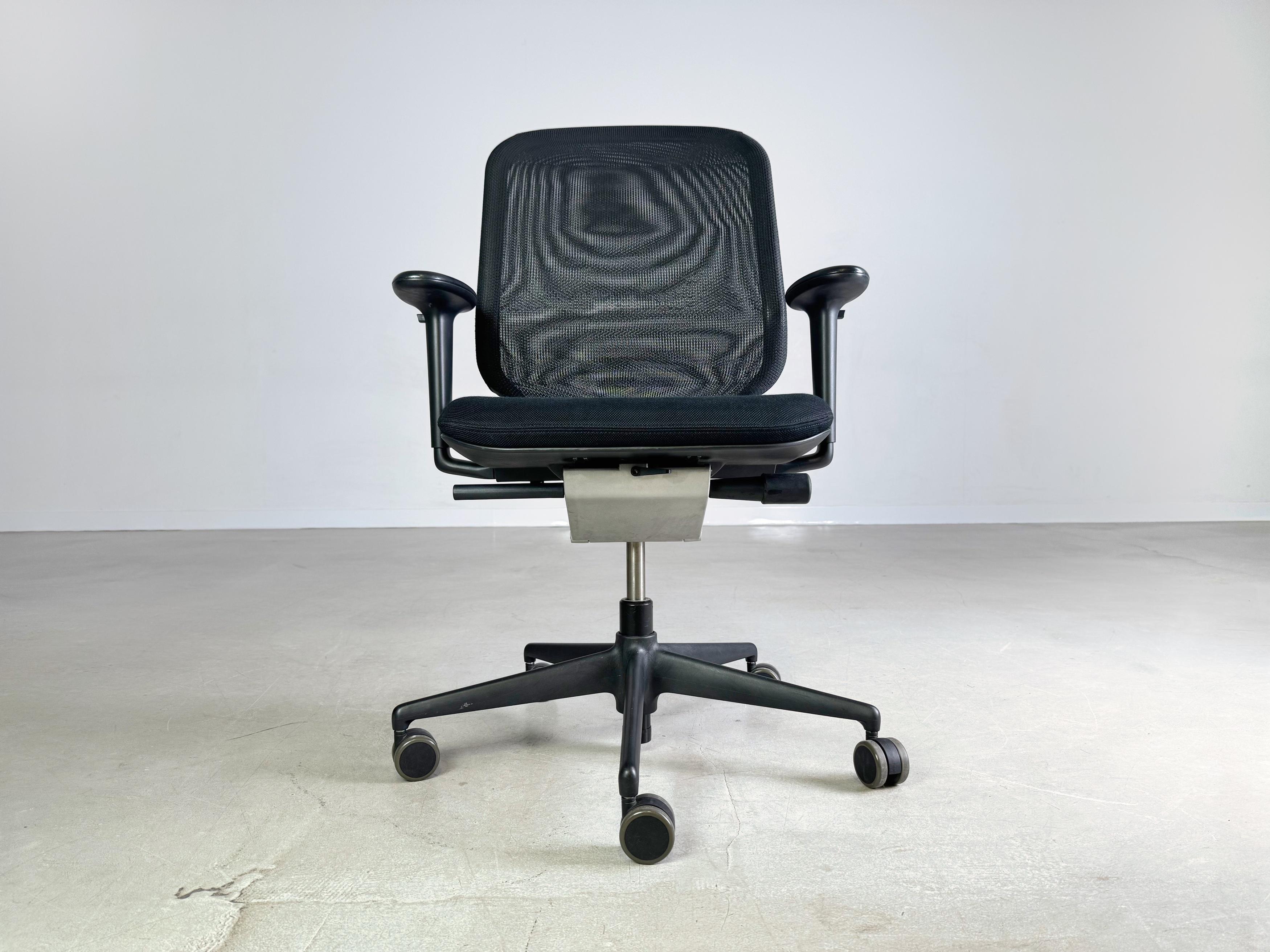 6x Vitra Medapal Bürostuhl mit Armlehnen Chefsessel Design Stuhl Posmoderno