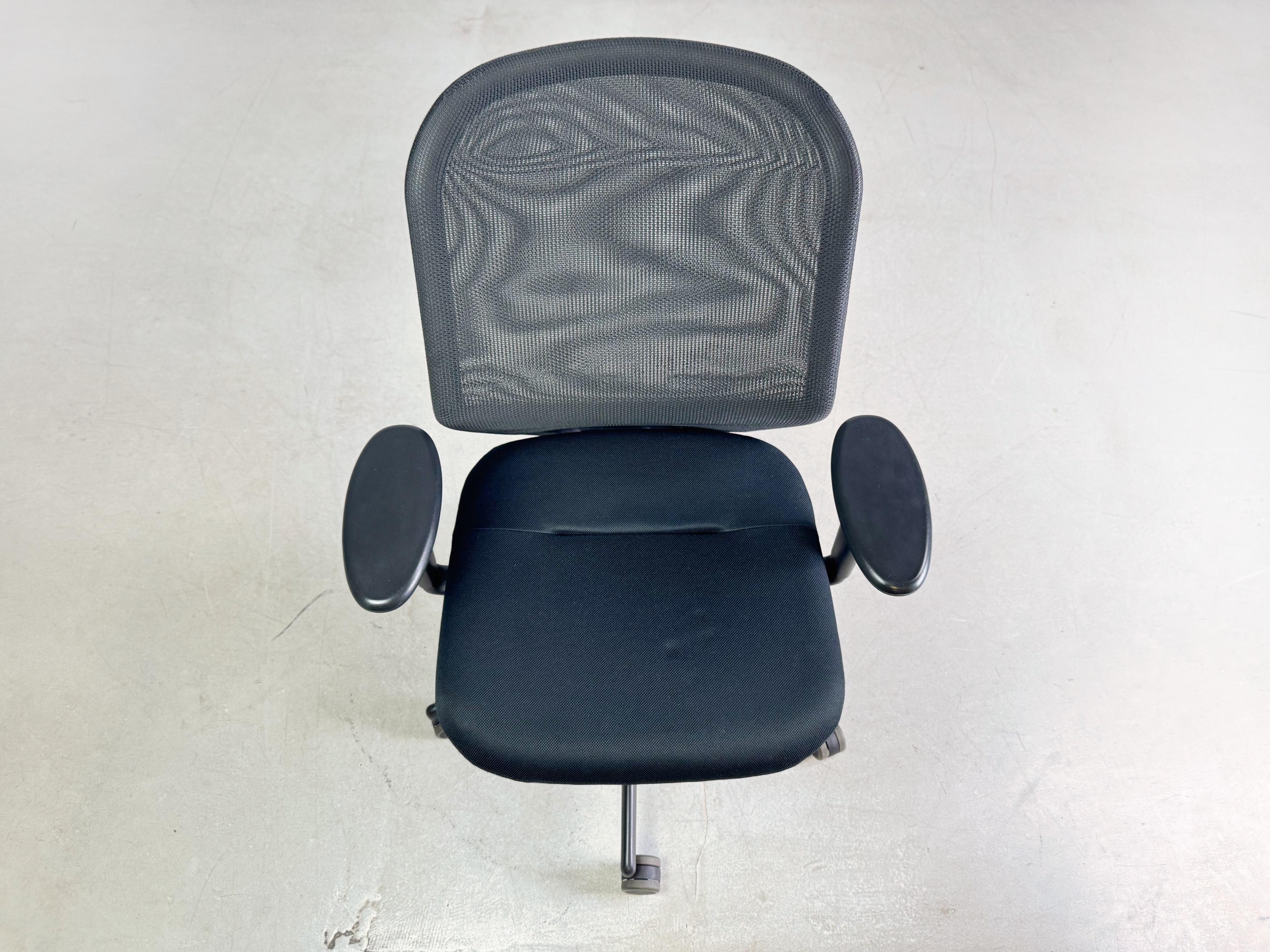 6x Vitra Medapal Bürostuhl mit Armlehnen Chefsessel Design Stuhl Alemán