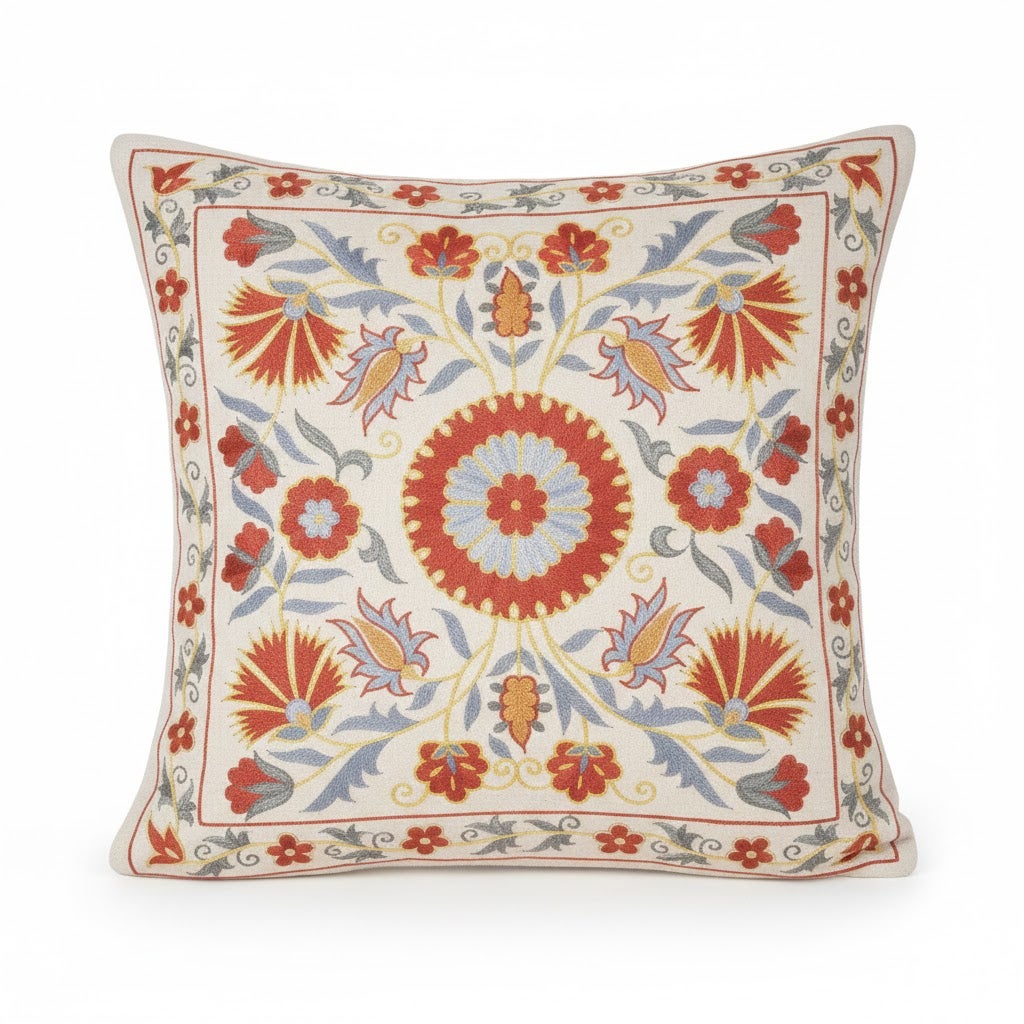 20 "x20" Copricuscino in 100% seta. Cuscino in pizzo colorato. Cuscino ricamato