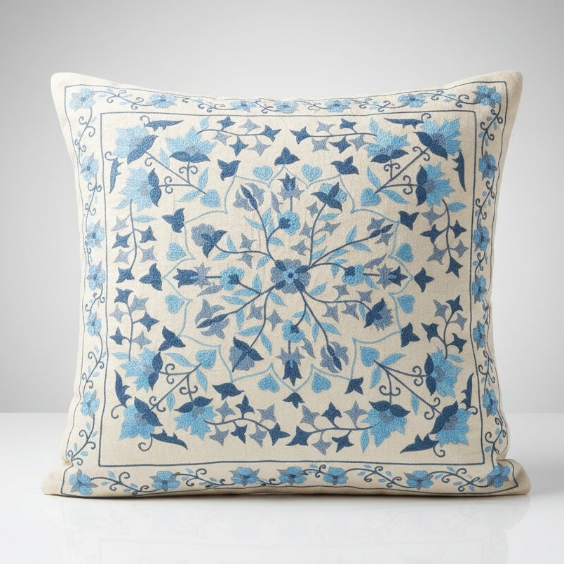 Funda de cojín totalmente de seda de 20 "x20". Almohada de encaje de color azul. Cojín Bordado