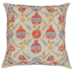 SET DI 2 - Fodere per cuscini d'accompagnamento in 100% seta. Copricuscini ricamati