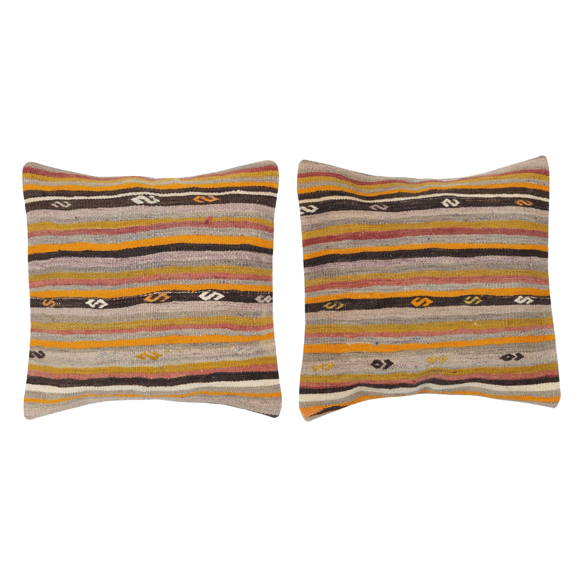 20 "x20" SET DI 2 - Copricuscini Kilim tessuti a mano. Una coppia di copricuscini in pizzo