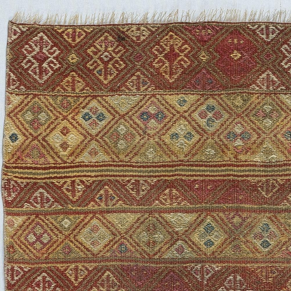 Handgefertigter Küchen-Läufer aus Kelim. 100 % Wolle. 20x67. Vintage FlatWeave Flurteppich (Handgewebt) im Angebot