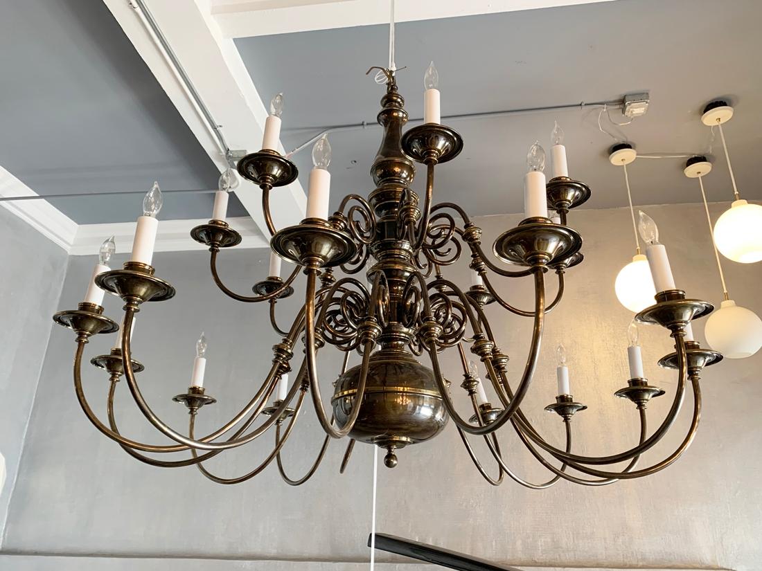 20th Century 21-Arm Solid Brass Chandelier by Feldman, CA, 1980s