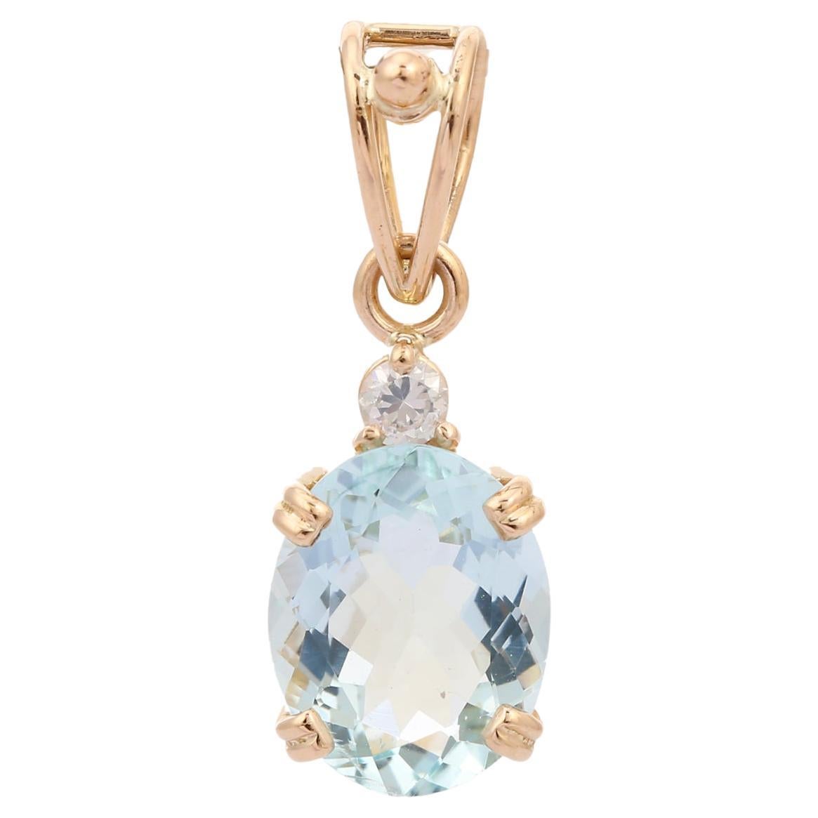 2.1 Carat Aquamarine Diamond Pendant 18k Yellow Gold, Friendsgiving Gift For Sale