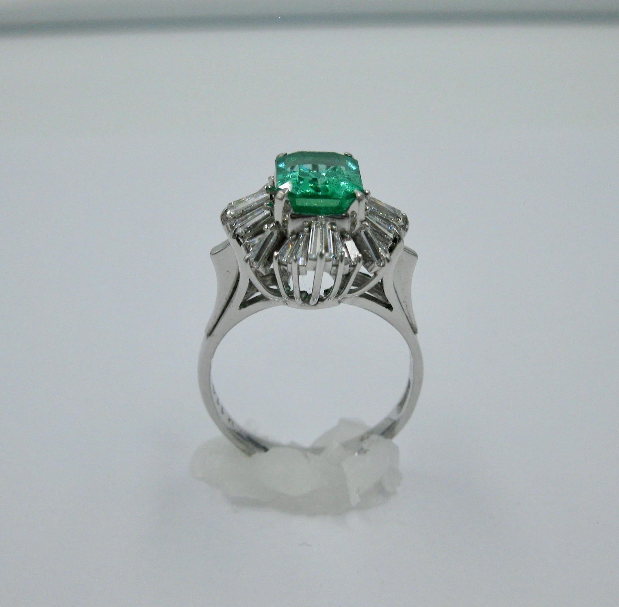 2.1 Carat Emerald Diamond Platinum Cocktail Ring For Sale 1