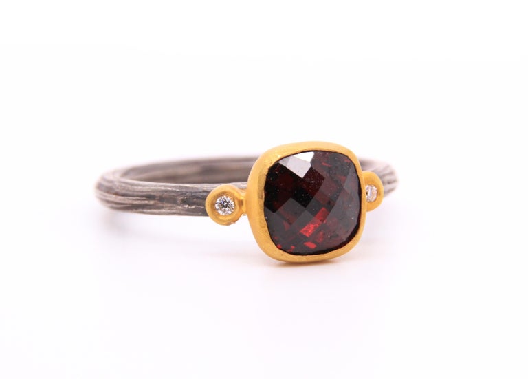 2.1 Carat Faceted Checkerboard Red Garnet Ring with Diamonds, 24k Gold & SS For Sale 1